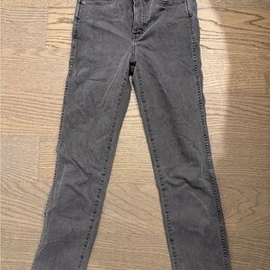 Madewell Women's Charcoal Straight Leg Jeans